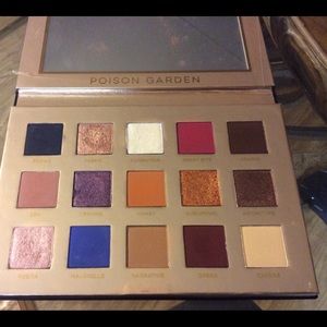 Nabla Poison Garden Pallette